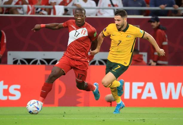 Agora classificada, a seleção da Austrália faz sua estreia na Copa do Mundo justamente contra os franceses, os adversários mais fortes do grupo