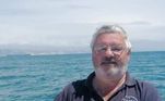 Mark Bowditch, 56 anos, chefia um barco especializado em pescar cavala e avistou o animal, que se debatia nas águas profundas da região