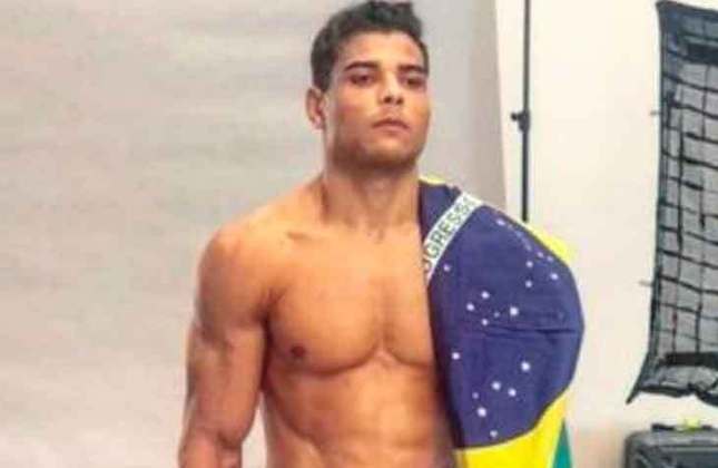 Peso-Médio (Divisão Masculina) - Paulo Borrachinha: Com 13 vitórias e duas derrotas, ele é o quarto colocado no ranking, empatado com outros dois lutadores Peso-Médio (Divisão Masculina) - Paulo Borrachinha: Com 13 vitórias e duas derrotas, ele é o quarto colocado no ranking, empatado com outros dois lutadores