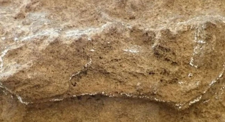 Pesquisa revelou vestígios de sandálias em pegadas da Idade da Pedra
