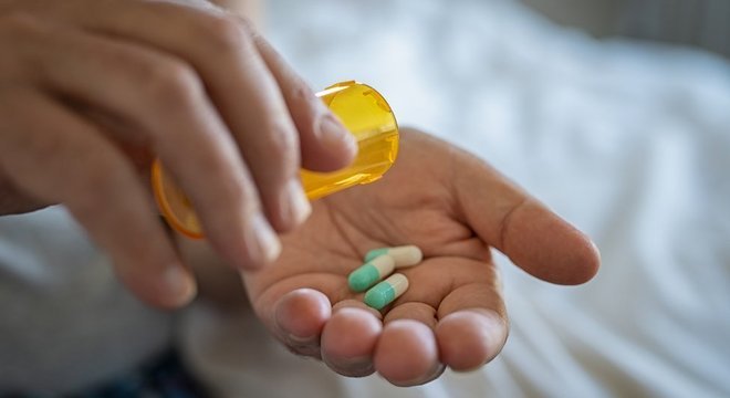 Medicamentos podem ser necessários para controlar a hipertensão 