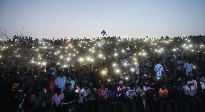 No Sudão, o acesso à internet foi bloqueado durante protestos em abril de 2019