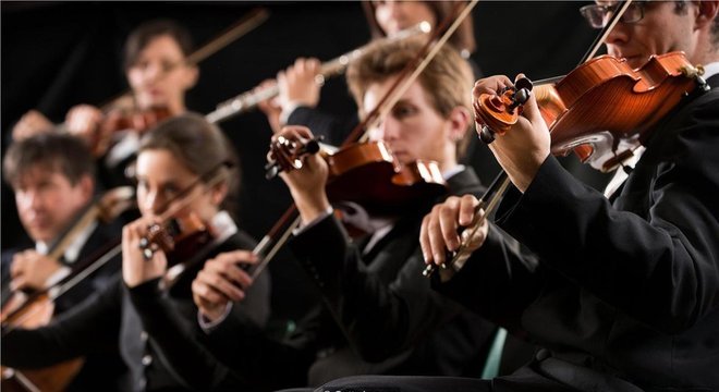Uma peça de música clássica pode ser alterada de modo que a IA a interprete como instruções faladas