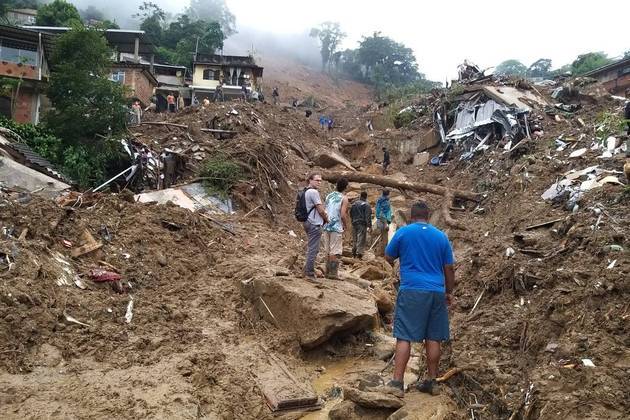 No Morro da Oficina, no Alto da Serra, a estimativa é que 80 casas tenham sido afetadas. Em outras regiões, como 24 de Maio, Caxambu, Sargento Boening, Moinho Preto, Vila Felipe, Vila Militar e as ruas Uruguai, Washington Luiz e Coronel Veiga, também há registros