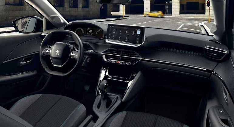 Interior deve adotar uma central multimídia com tela de 10,3 polegadas com sistema Peugeot Connect