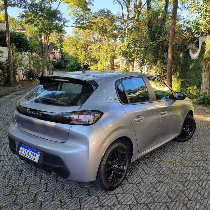 Peugeot também informou que nos seis primeiros meses de 2023 vendeu 14.410 veículos