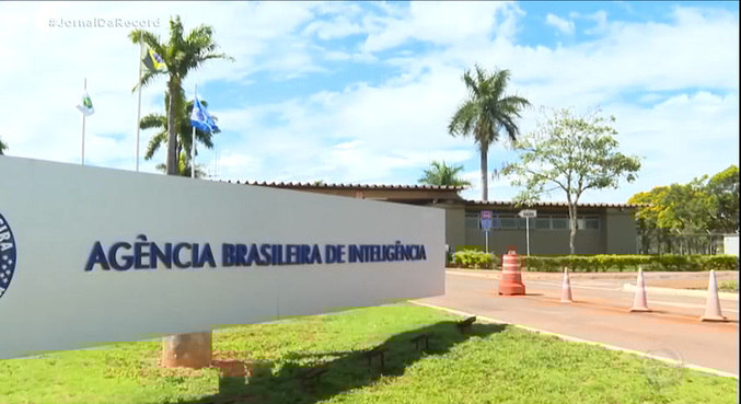 PF diz que Ramagem continuou a receber informações da Abin
