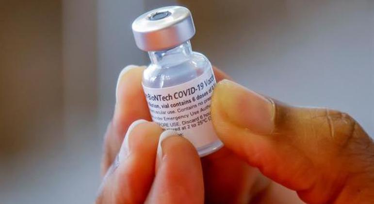 Cidade de São Paulo reduz intervalo de doses da Pfizer para oito semanas