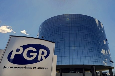 Bolsonaro indicou Augusto Aras para comandar a PGR