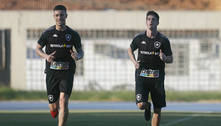 Botafogo tenta regularizar Piazon e Sampaio para as semifinais
