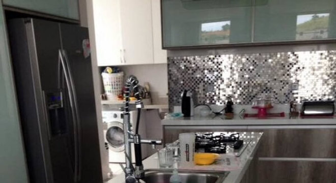 Pia de porcelanato cozinha em ilha