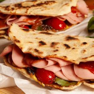 Piadina de presunto Aurora e abobrinha