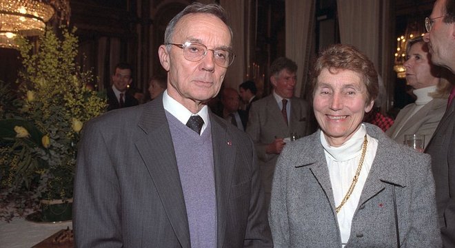 Irene e Frédéric tiveram dois filhos, que também se dedicaram à ciência. Helene é uma renomada física nuclear, e Pierre é biólogo