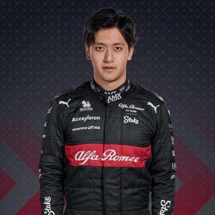 Piloto: Zhou Guanyu - País: China - Idade: 23 anos / Pódios:	0 - GPs disputados: 22 - Títulos Mundiais: 0 - Número do carro: 24