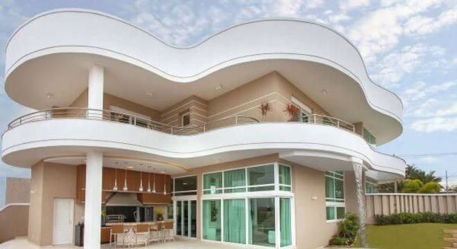 Pinturas de casas bege com branco