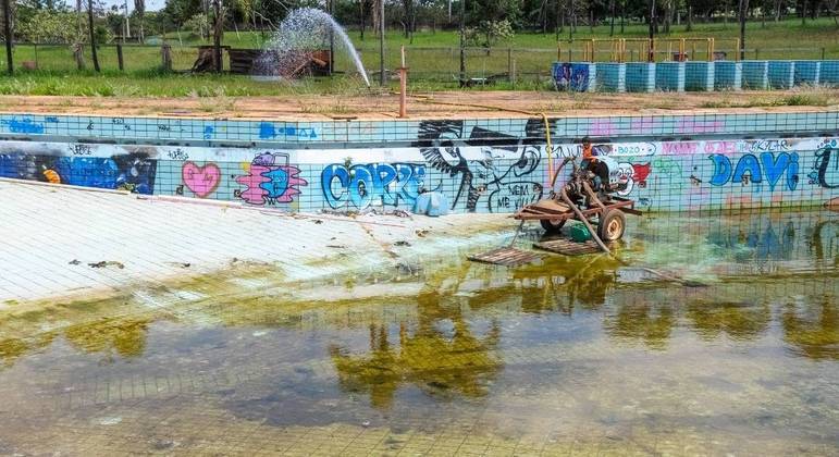Piscinas da Água Mineral reabrem após 20 meses fechadas - Notícias - R7  Brasília