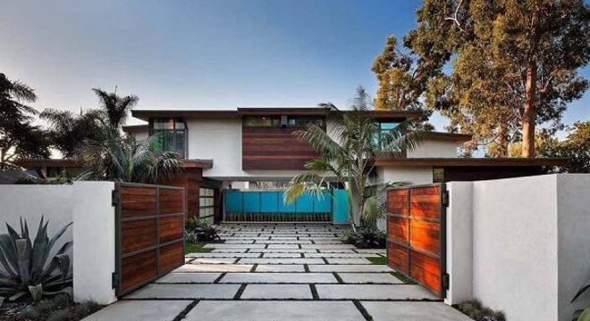 Piso para garagem feitos com placas de concreto