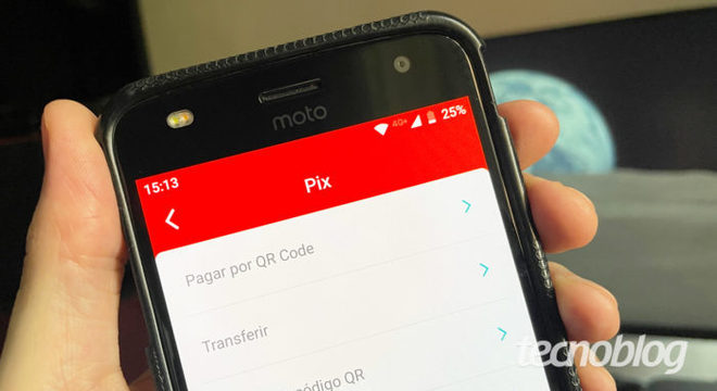 Pix em aplicativo de banco (imagem: Emerson Alecrim/Tecnoblog)