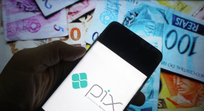 Pix terá valor com suspeita de fraude bloqueado a partir de hoje - Economia  - R7 Economize