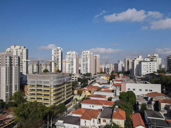 O novo Plano Diretor da cidade de São Paulo foi aprovado com 44 votos a favor e 11 contra pelos vereadores da Câmara Municipal no fim na noite da última segunda-feira (26)