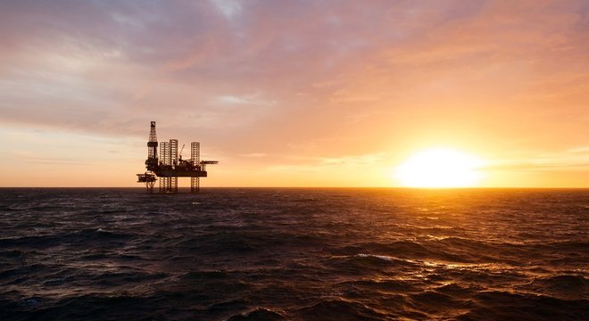 Brasil tem 17 refinarias de petróleo e treze pertencem à Petrobras