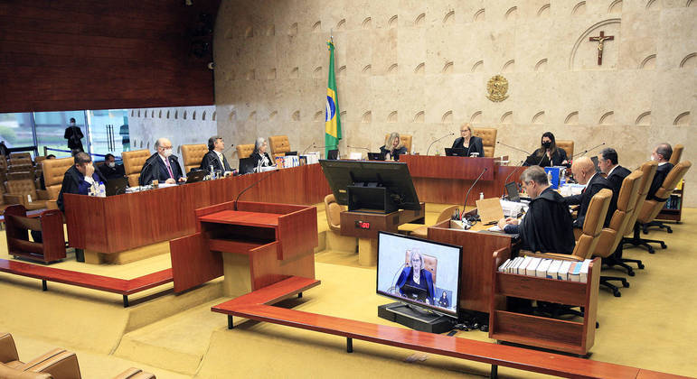 Plenário do Supremo Tribunal Federal, em Brasília, durante voto da ministra Rosa Weber