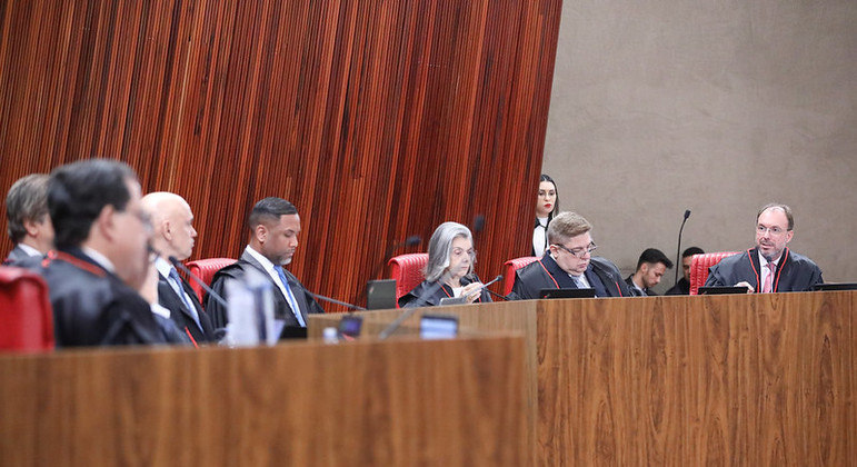 Plenário do Tribunal Superior Eleitoral, em Brasília