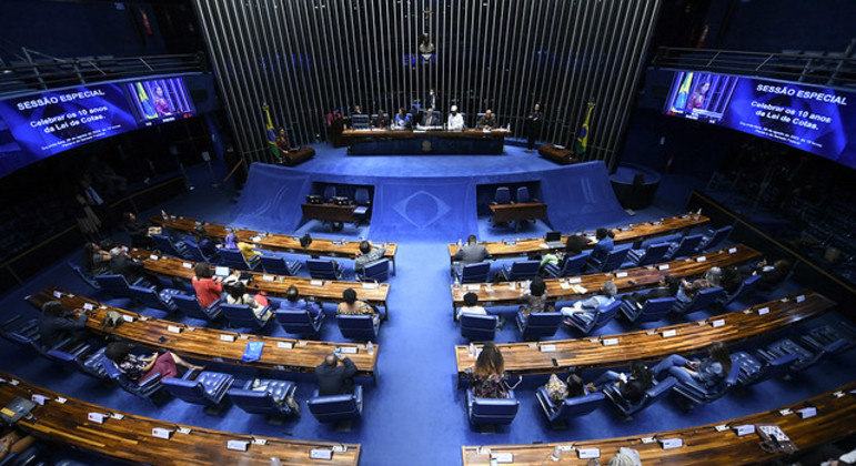 Senado: ausência estratégica de Bolsonaro, que evita provável 
saia justa