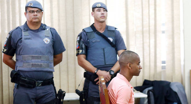 O PM Victor Cristilder Silva dos Santos durante seu julgamento no Fórum de Osasco