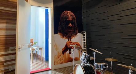 Apelido de Milton Nascimento dá nome à escola