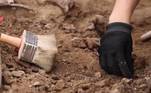 O especialista ainda revelou que as escavações em Tel Azeka são realizadas apenas nos meses de verão. 