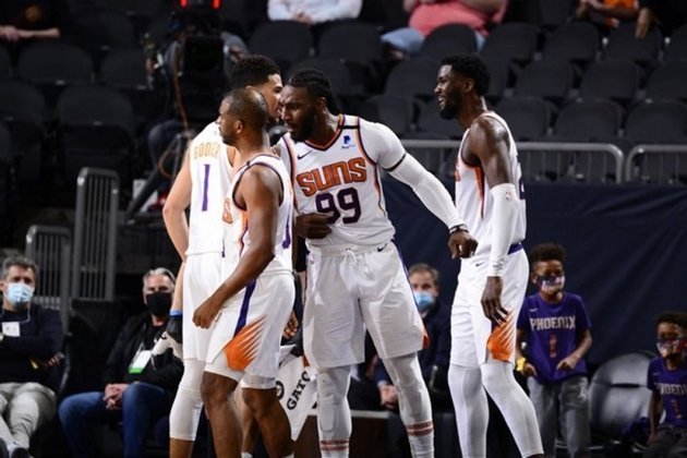 PODE CHEGAR: Phoenix Suns - Vice-campeões da última edição da NBA, os Suns mantiveram a base do seu elenco, focando as esperanças na dupla de armadores Devin Booker e Chris Paul. Ayton completa o time como o grande pivô que se mostrou na última temporada e que pode ser muito versátil dentro da rotação da equipe.
