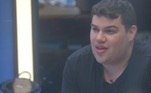 Vila x Mansão?Os participantes confirmados para a Mansão nem começaram a
jogar e já deixaram alguns oponentes com os ânimos exaltados! O motivo? Eles
capricharam na sinceridade e criticaram atitudes, estratégias de jogo e
chegaram a garantir que, na melhor oportunidade, vão falar na cara mesmo. 'Está
na minha mira', disse um Vileiro. Já outro, prometeu: 'Vai ser porrada dos 10 daqui contra os 10 de lá até o final'