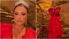 Poliana Rocha usa coroa e vestido vermelho repleto de babados para comemorar 47 anos