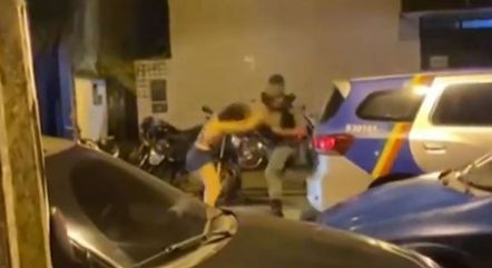 Mulher foi agredida por policiais em Pernambuco