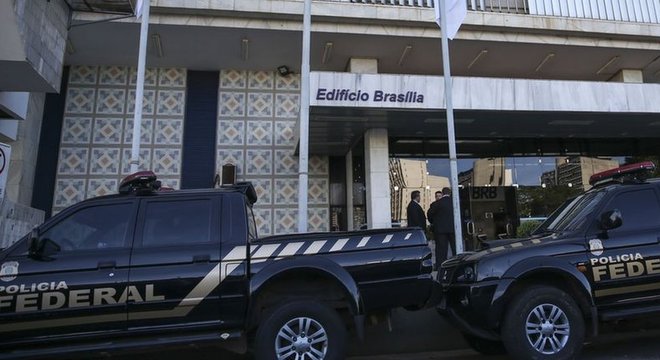 'A Lava Jato caminhou de vento em popa com apoio popular. Eu tinha dificuldade de dar sentença, de intimar as partes. Eu passei por situações... de um determinado advogado de renome me dizer: 'não importa o que o senhor decida, vai ser desfeito', diz De Sanctis.