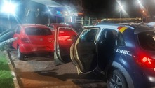 Pego no pulo: polícia flagra furto de carro no DF; veja vídeo