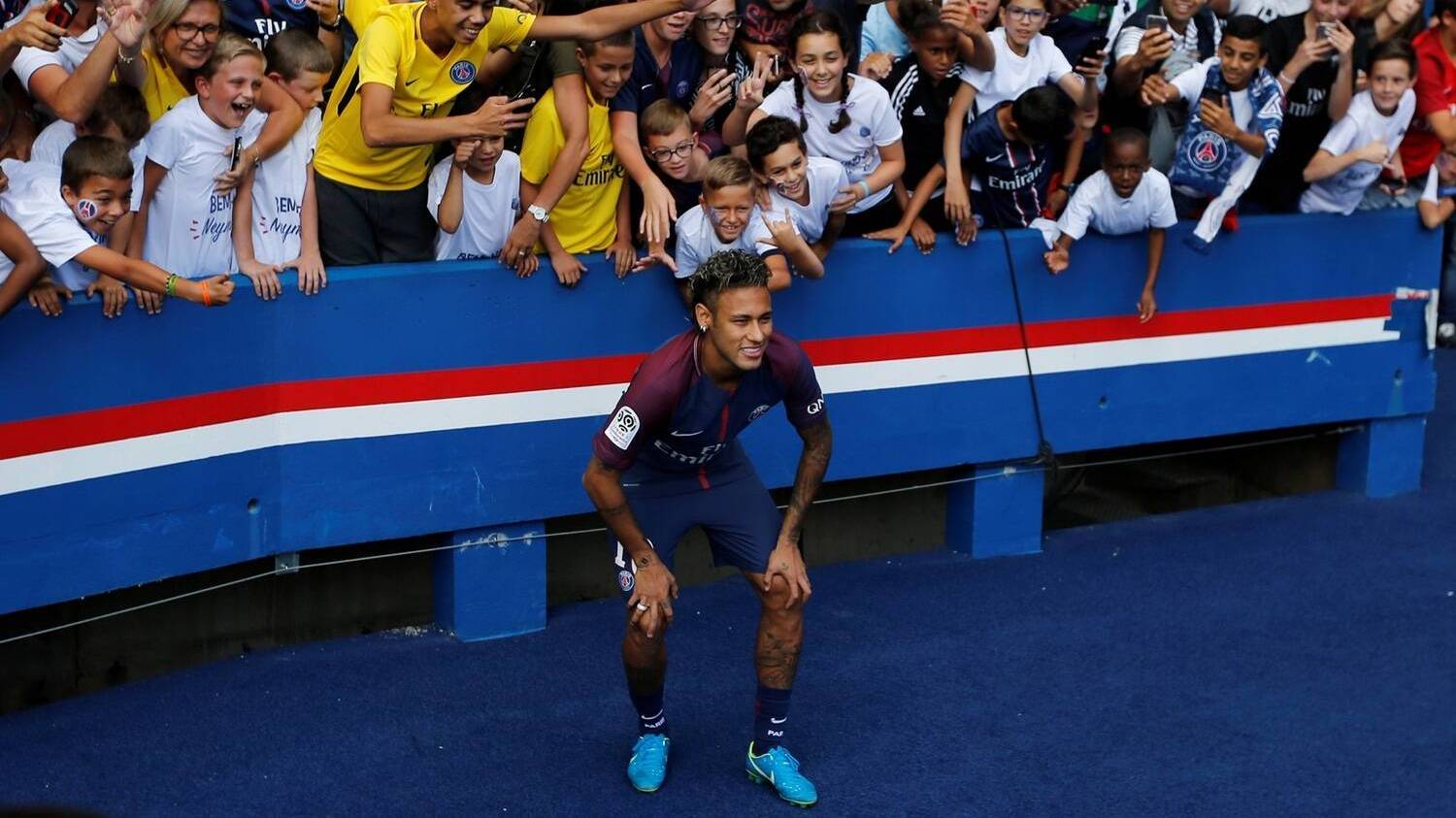 Polícia francesa faz buscas em ministério por suspeita de fraude na transferência de Neymar ao PSG – Notícias