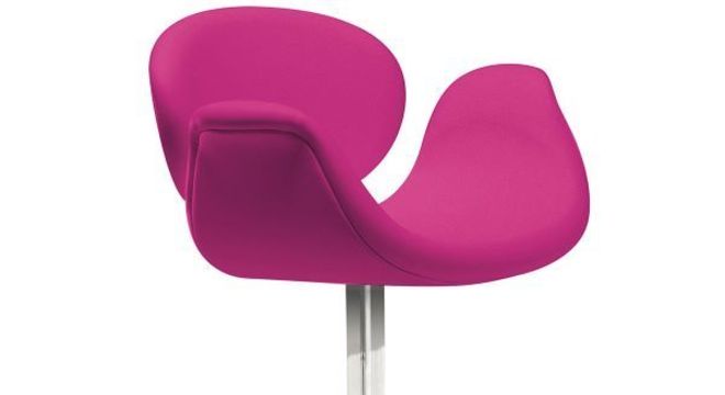 Poltrona tulipa rosa e pequena