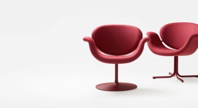 Poltrona vermelha e moderna para sala de estar