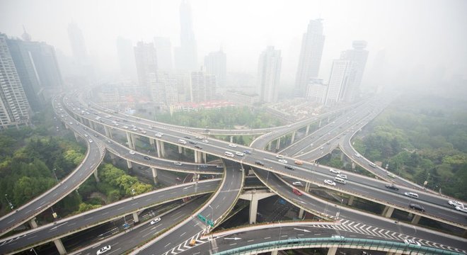 Muitas das principais cidades da China têm problemas de poluição
