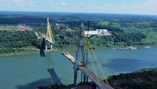 Bolsonaro vai visitar obra de ponte na fronteira com o Paraguai