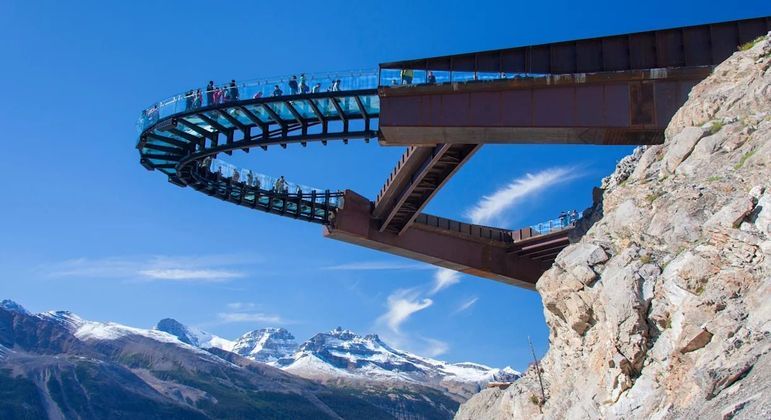 Pontes de vidro - conheça 9 construções curiosas ao redor do mundo