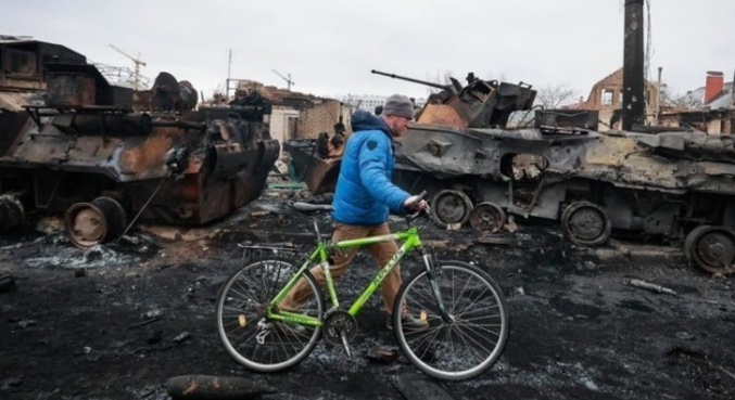 População próxima de Kiev passa frio e está sem comunicação com outras regiões