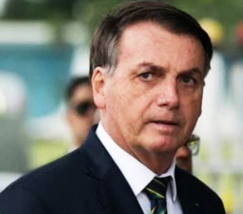 Por agora, Bolsonaro não pode oficializar a candidatura. Apenas em 2022, assim como todos. O que ele pode e quer fazer ainda em 2021 é oficializar-se como pré-candidato à presidência da República.  O FLIPAR! traz agora outros pré-candidatos.