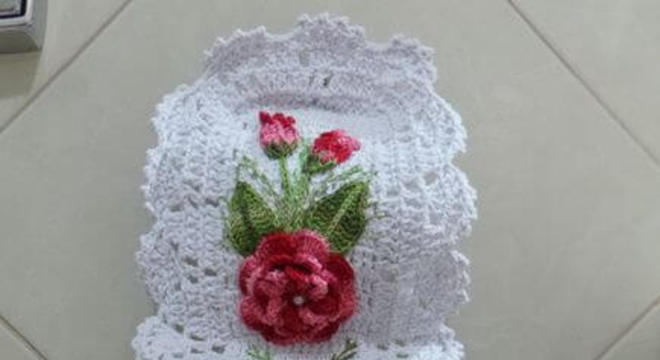 porta papel higiênico com flores