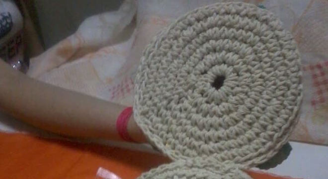 Porta papel higiênico de crochê