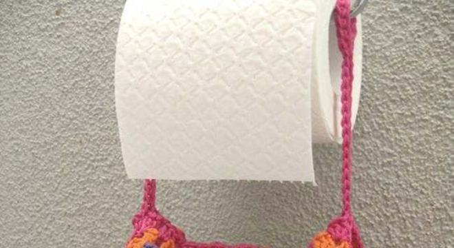 Porta papel higiênico de crochê
