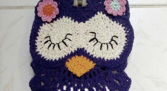 Porta papel higiênico de crochê coruja