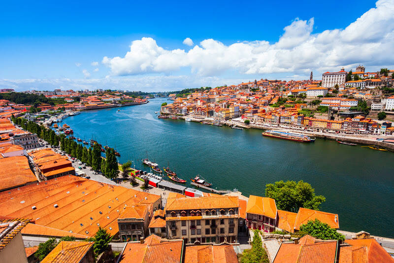 Porto também se destaca entre os brasileiros que voam com a Air Europa